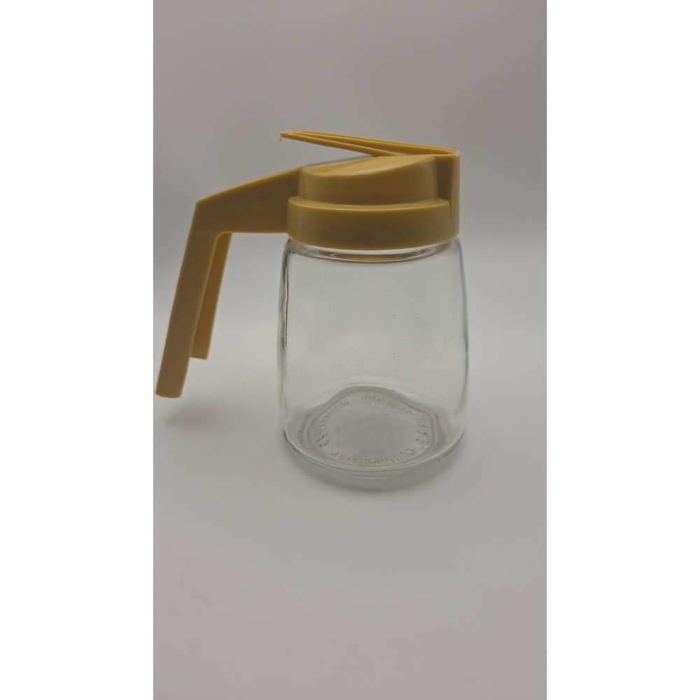 Vintage Federal Housewares Glass Syrup Dispenser Yellow Plastic Lid Chicago IL